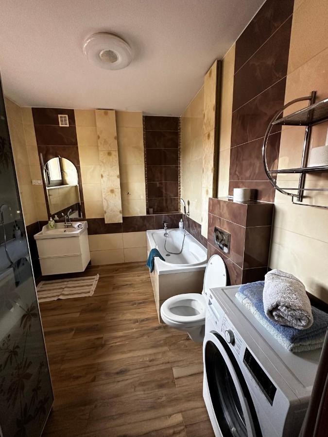 Apartament Airport Gdansk Luaran gambar
