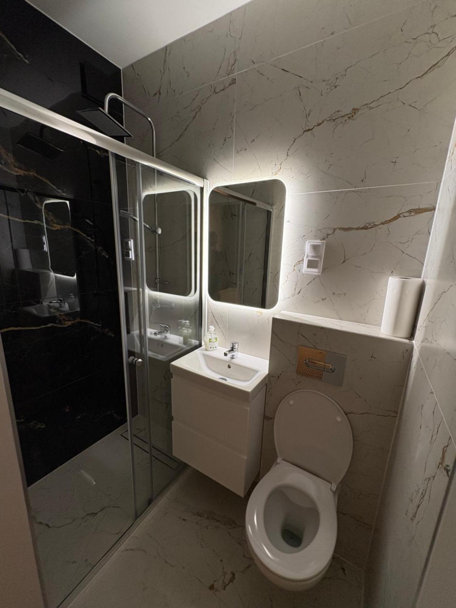 Apartament Airport Gdansk Luaran gambar